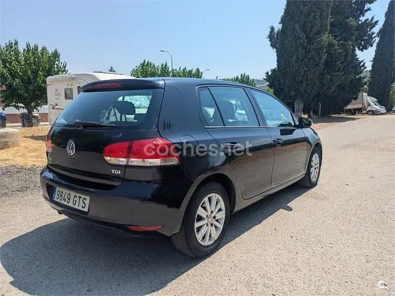 Usado VW Golf VI Advance 105 CV (77 kW) 2010 Negro Utilitario