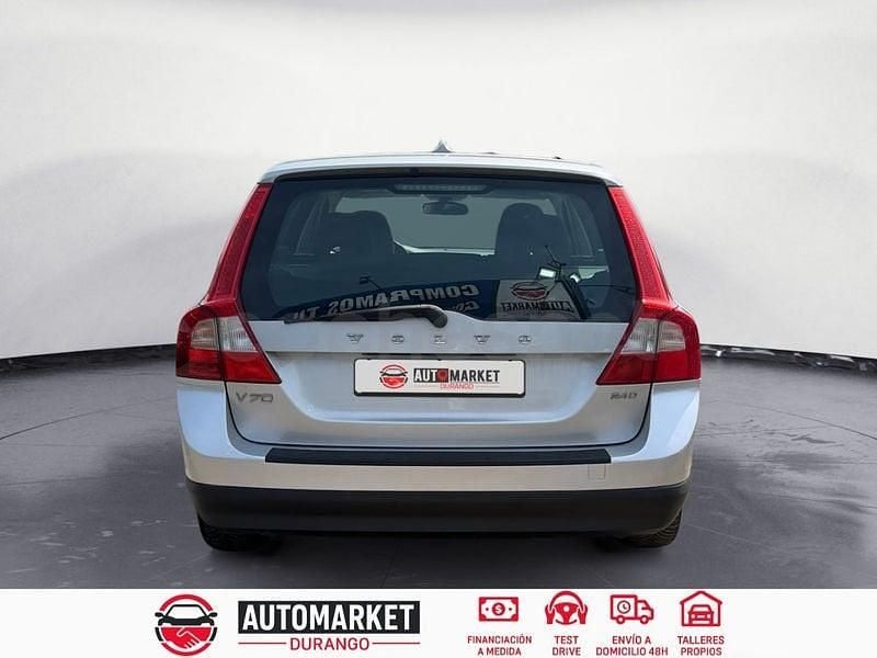 Usado Volvo V70 Summum 163 CV (119 kW) 2007 Gris / plata Familiar