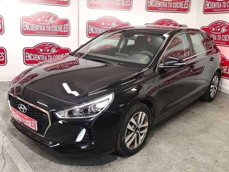 Usado Hyundai i30 Style 140 CV (102 kW) 2017 Negro Utilitario