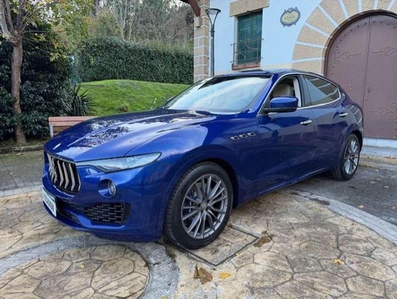 Azul Usado 2020 Maserati Levante SUV | 41.900 € (Super precio) - Imagen 1/4