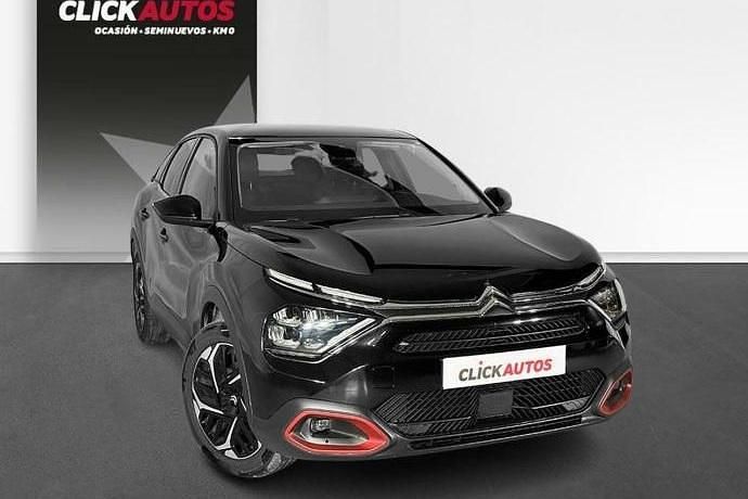 Usado Citroën C4 Feel 130 CV (95 kW) 2023 Negro SUV