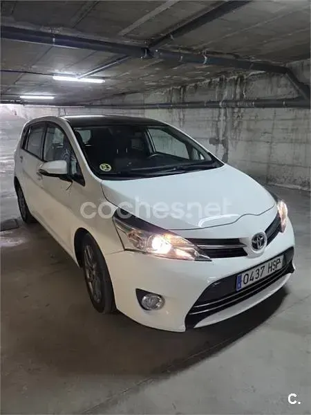 Usado Toyota Verso Advance 124 CV (91 kW) 2013 Blanco Monovolumen