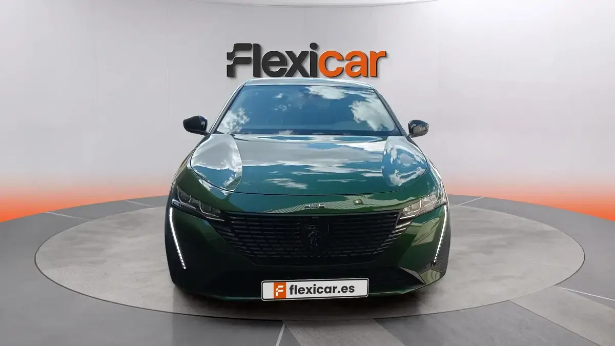 Usado Peugeot 308 Active 131 CV (96 kW) 2024 Verde Berlina
