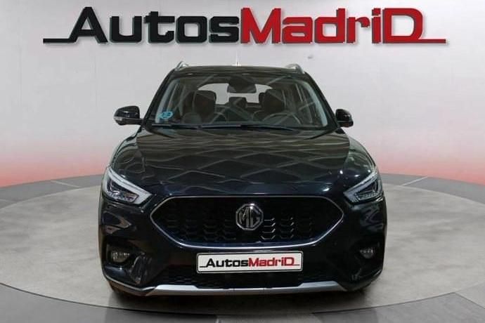 Usado MG ZS Luxury 111 CV (81 kW) 2022 Negro Berlina