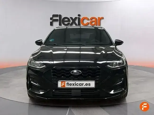 Usado Ford Focus Active 155 CV (114 kW) 2023 Negro Berlina