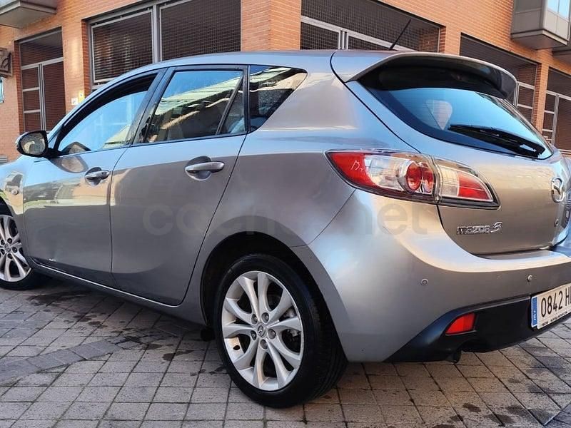 Usado Mazda 3 Active 109 CV (80 kW) 2011 Gris / plata Berlina