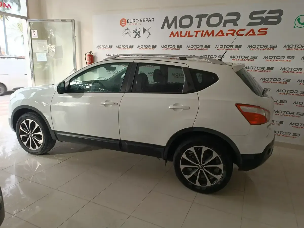 Usado Nissan Qashqai Premium Edition 110 CV (80 kW) 2013 Blanco SUV