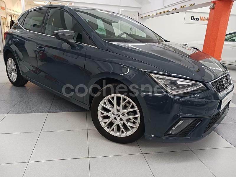 Azul Usado 2025 Seat Ibiza Berlina | 17.500 € (Precio justo) - Imagen 1/4