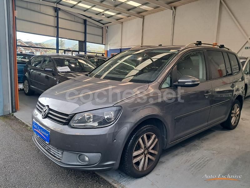 Usado VW Touran Advance 140 CV (102 kW) 2012 Gris / plata Monovolumen