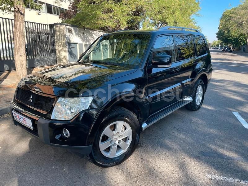 Negro Usado 2007 Mitsubishi Montero Intense SUV | 14.900 € (Precio justo) - Imagen 1/4