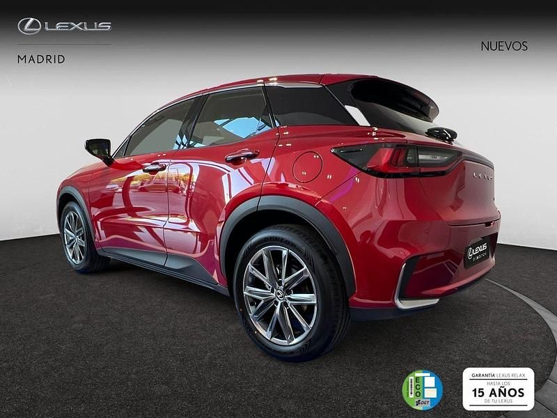 Nuevo Lexus LBX 136 CV (100 kW) 2025 Blanco SUV