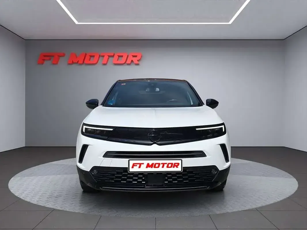 Usado Opel Mokka-e GS Line 100 kW (136 CV) 2021 Blanco SUV