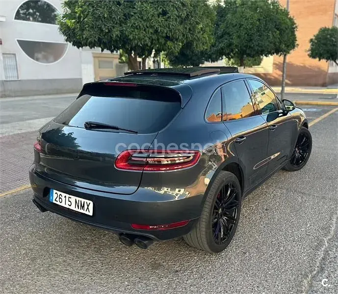 Usado Porsche Macan S Diesel 258 CV (189 kW) 2016 Gris / plata SUV