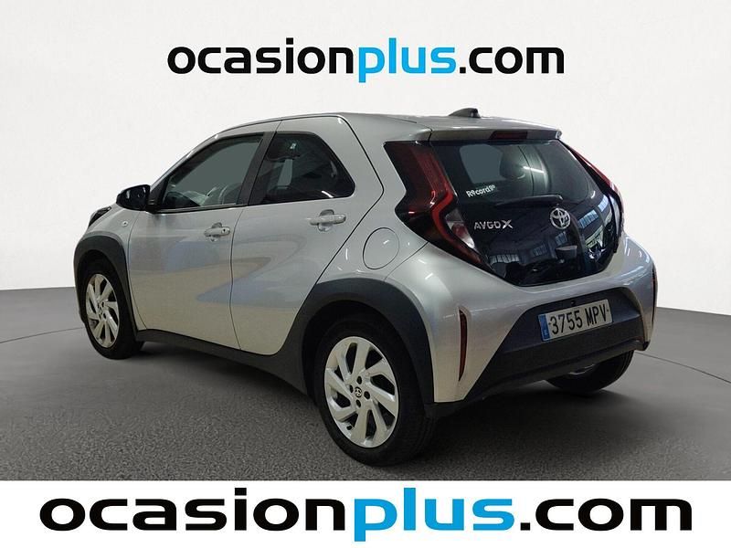 Usado Toyota Aygo X Play 72 CV (52 kW) 2024 Gris SUV