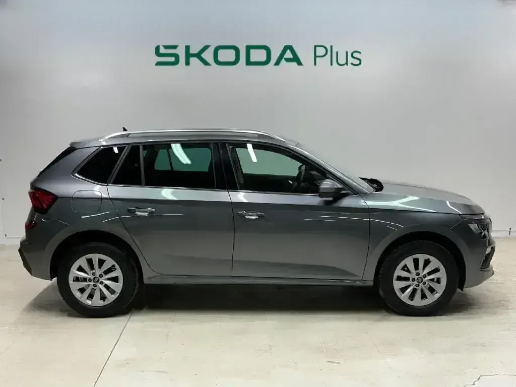Occasion Skoda Kamiq Selection 115 PK (84 kW) 2025 Grijs SUV