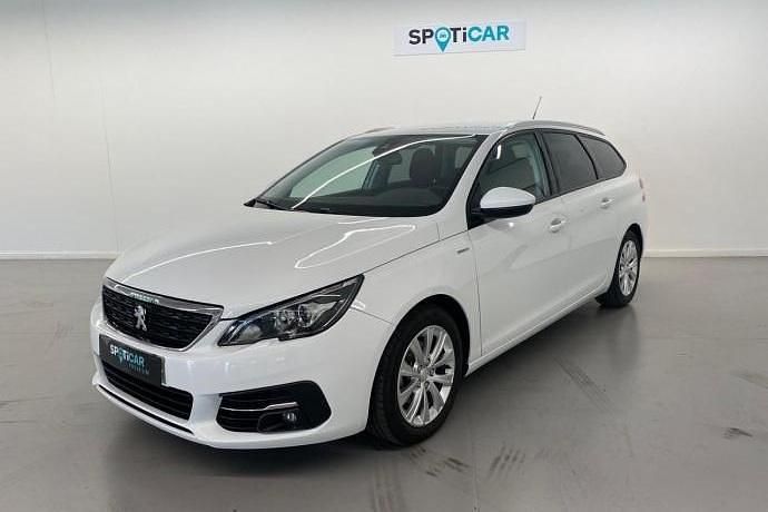 Usado Peugeot 308 SW Style 130 CV (95 kW) 2018 Familiar