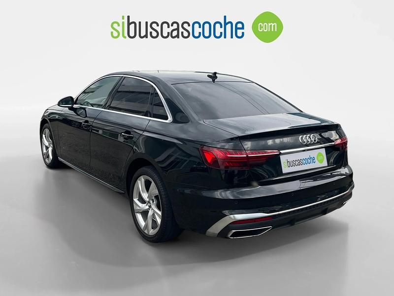 Usado Audi A4 S-Line 136 CV (100 kW) 2021 Negro Berlina