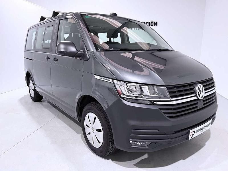 Gris Usado 2021 VW Caravelle Monovolumen | 29.900 € (Precio justo) - Imagen 1/4