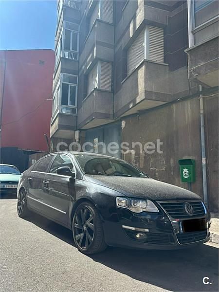 Usado VW Passat Highline 170 CV (125 kW) 2007 Negro Berlina