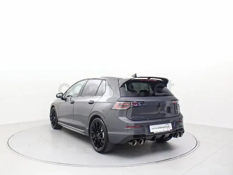 Usado VW Golf VIII Black Edition 333 CV (244 kW) 2026 Negro Berlina