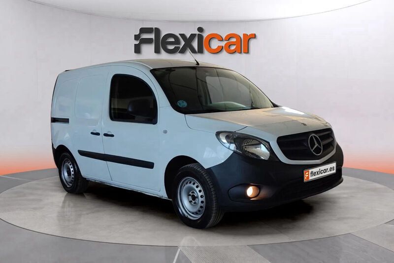 Blanco Usado 2021 Mercedes Citan 109 Familiar | 9990 € (Super precio) - Imagen 1/4