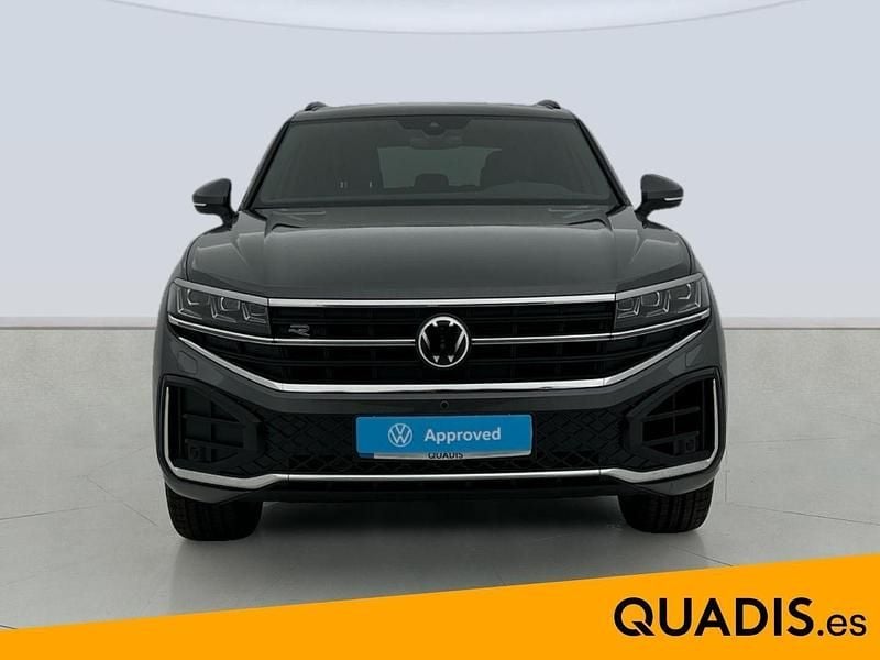Usado VW Touareg R-line 286 CV (210 kW) 2025 Gris SUV