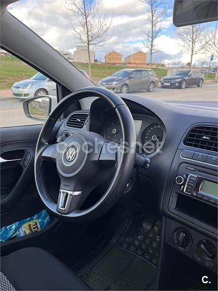 Usado VW Polo Advance 90 CV (66 kW) 2010 Blanco Utilitario