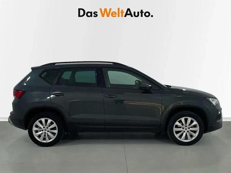 Usado Seat Ateca Style 150 HP (110 kW) 2023 Verde SUV