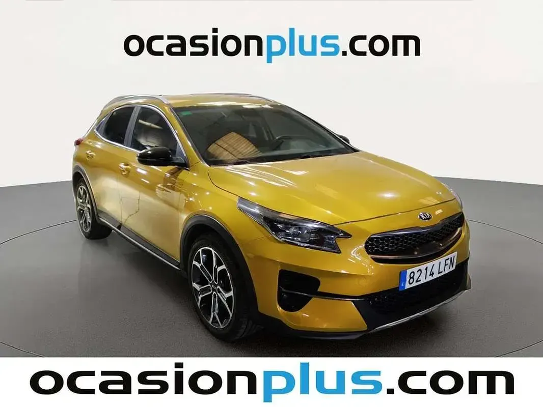 Usado Kia XCeed 120 CV (88 kW) 2020 Amarillo SUV