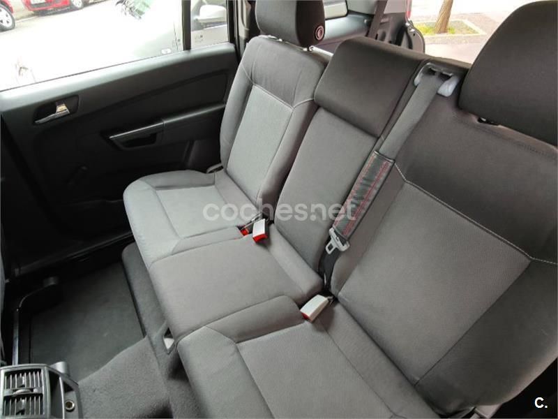 Azul Usado 2007 Opel Zafira Essentia Monovolumen | 4000 € (Precio justo) - Imagen 1/4