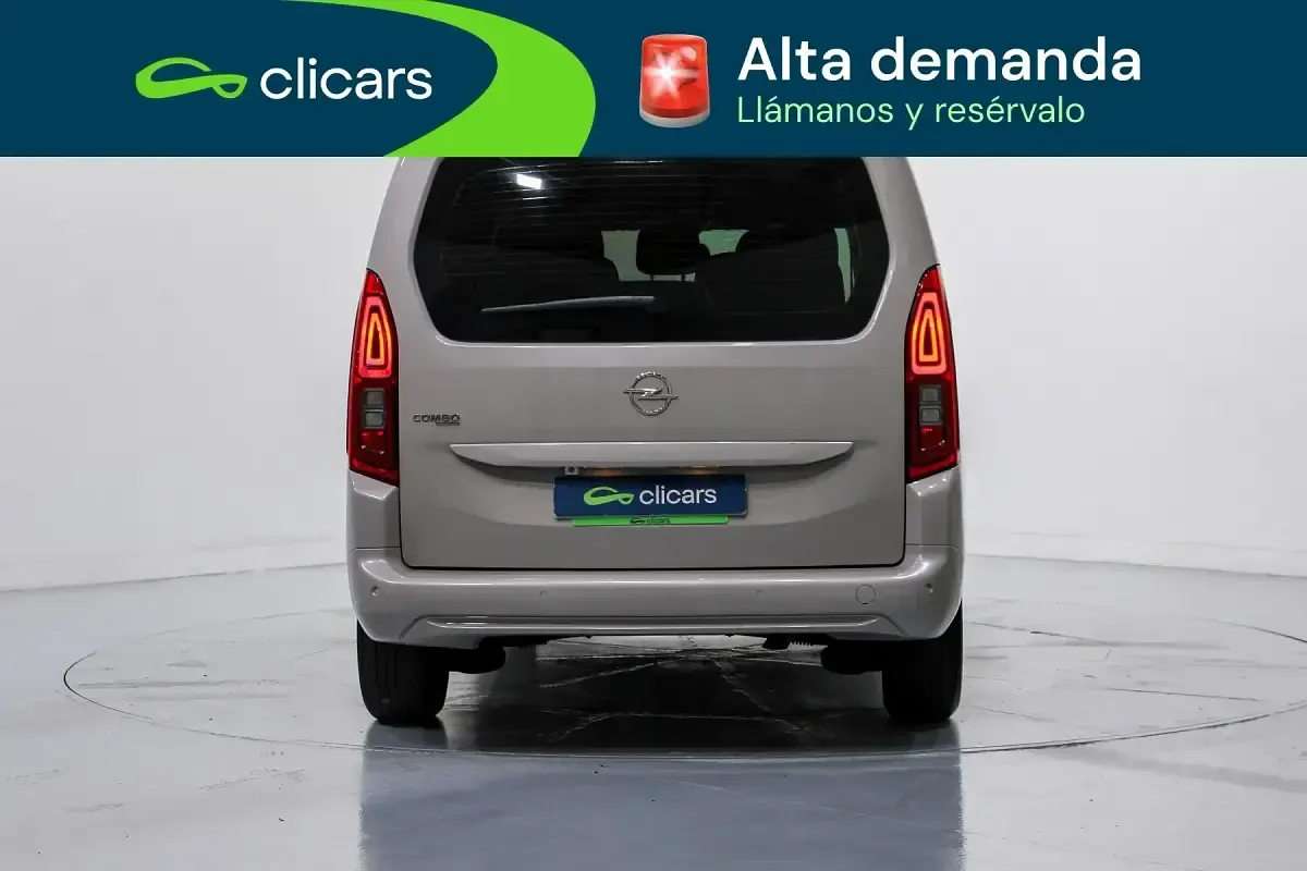 Usado Opel Combo Life Edition+ 102 CV (75 kW) 2021 Gris Monovolumen