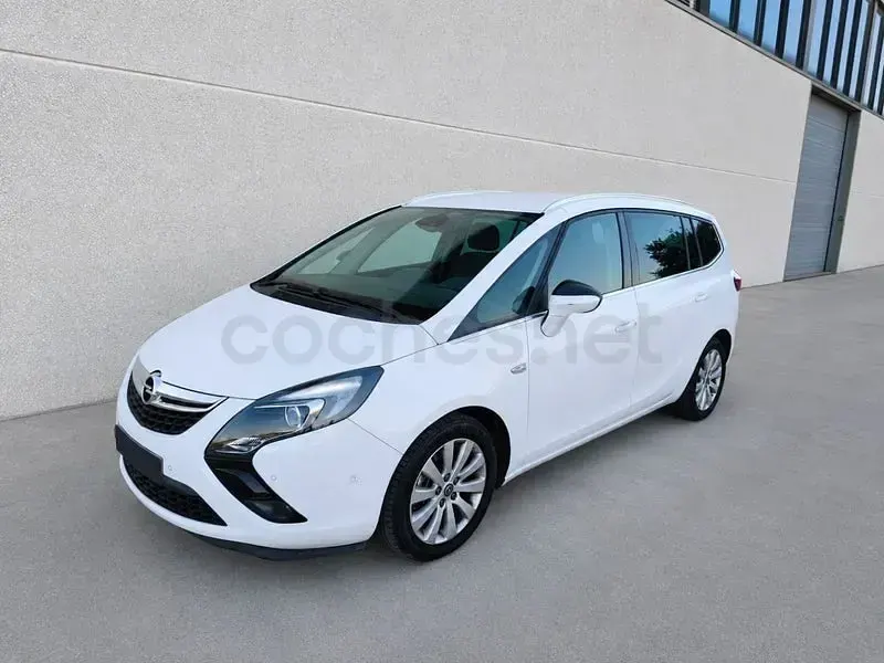 Usado Opel Zafira Tourer Excellence 165 CV (121 kW) 2015 Blanco Monovolumen