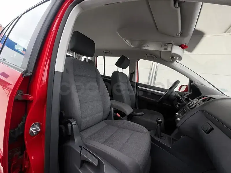 Usado VW Touran Edition 105 CV (77 kW) 2007 Rojo Monovolumen