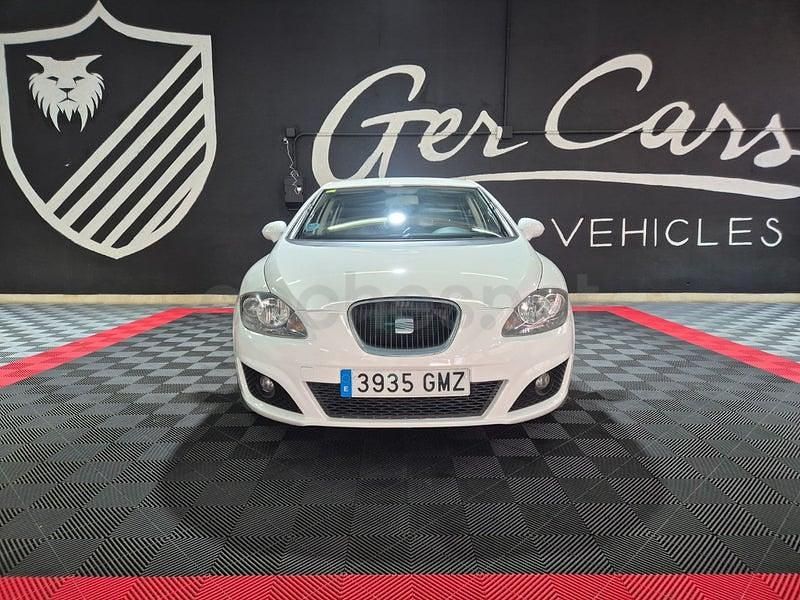 Usado Seat Leon Style 125 CV (91 kW) 2009 Blanco Utilitario