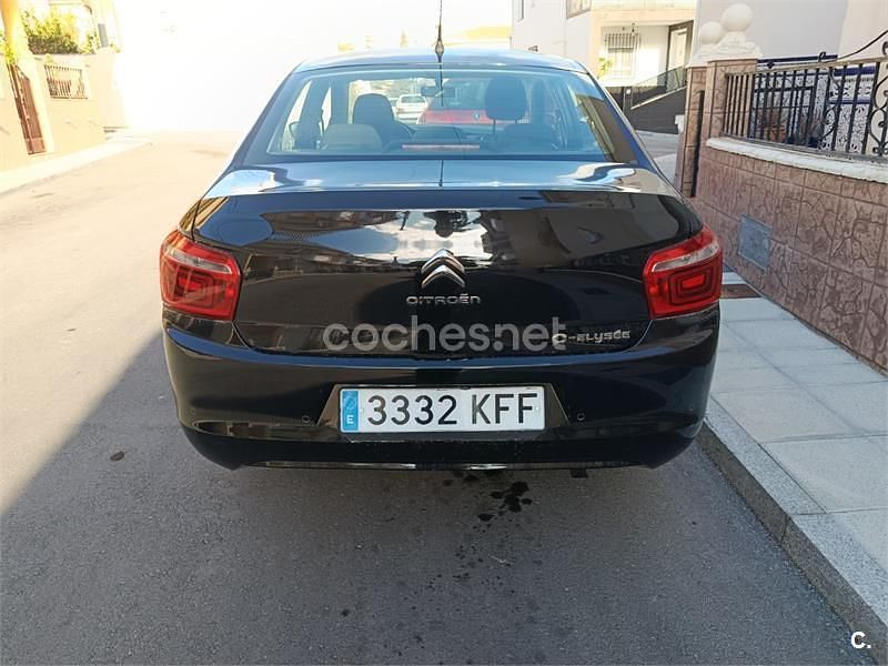 Usado Citroën C-Elysee I PureTech 82 CV (60 kW) 2017 Negro Berlina