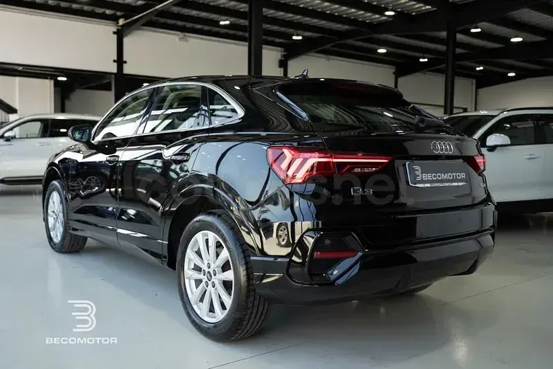 Usado Audi Q3 Sportback 150 CV (110 kW) 2020 Negro SUV