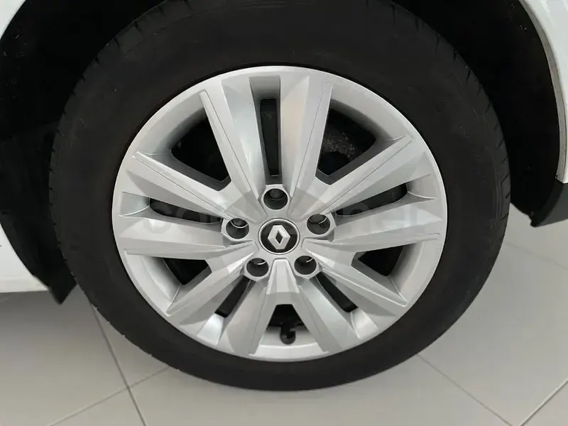 Usado Renault Mégane II Equilibre 115 CV (84 kW) 2023 Blanco Berlina