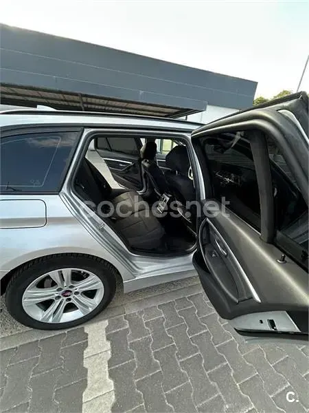 Usado BMW 318 150 CV (110 kW) 2018 Gris / plata Familiar