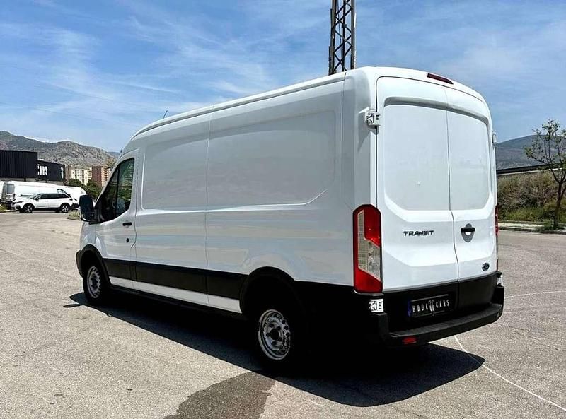 Usado Ford Transit Trend 129 CV (94 kW) 2018 Blanco Van