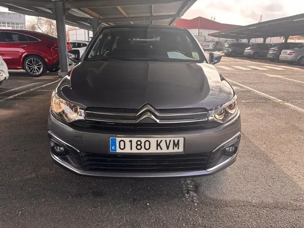 Usado Citroën C-Elysee I PureTech 82 CV (60 kW) 2019 Gris Berlina
