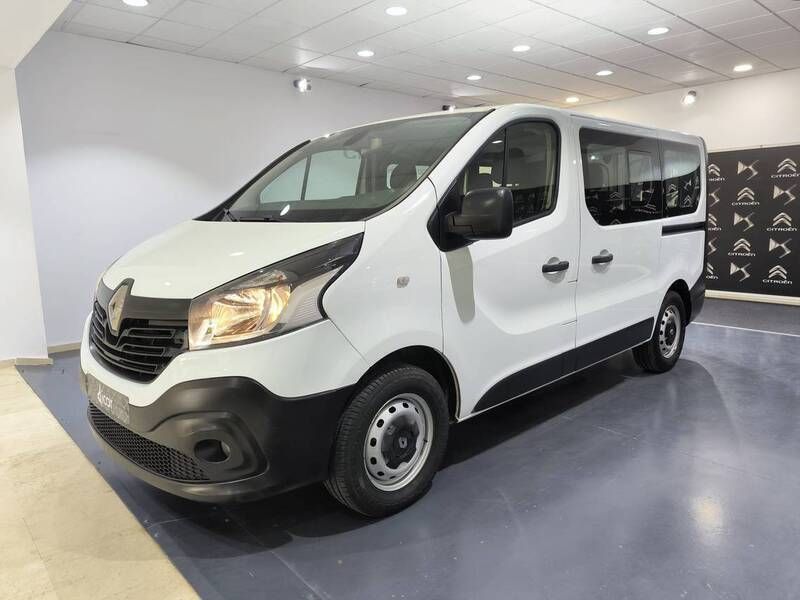 Usado Renault Trafic 120 CV (88 kW) 2020 Blanco Monovolumen