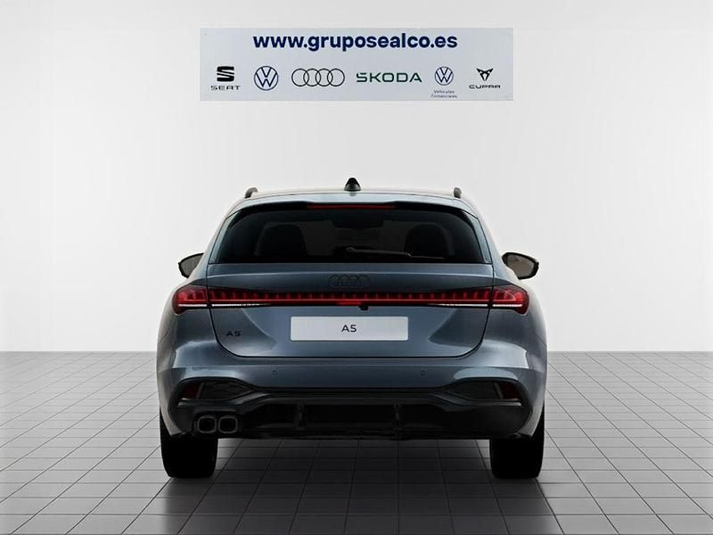 Nuevo Audi A5 Premium 204 CV (150 kW) 2026 Azul Familiar