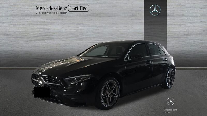 Negro Usado 2023 Mercedes A180 Berlina | 32.500 € (Caro) - Imagen 1/4