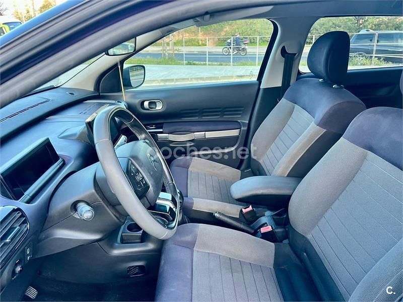 Usado Citroën C4 Feel 82 CV (60 kW) 2014 Violeta / lila Berlina