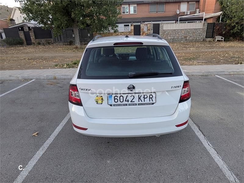 Usado Skoda Fabia 95 CV (69 kW) 2018 Blanco Utilitario