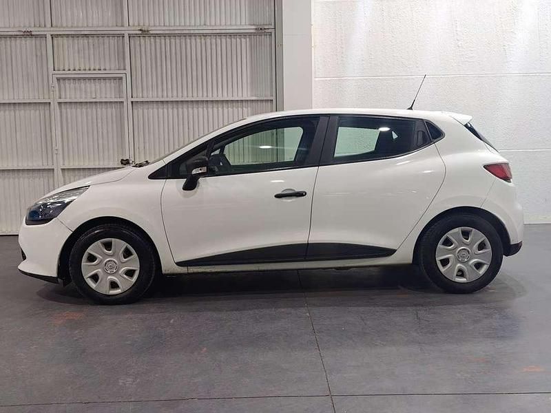 Używany Renault Clio IV Business 75 KM (55 kW) 2016 Biały Hatchback