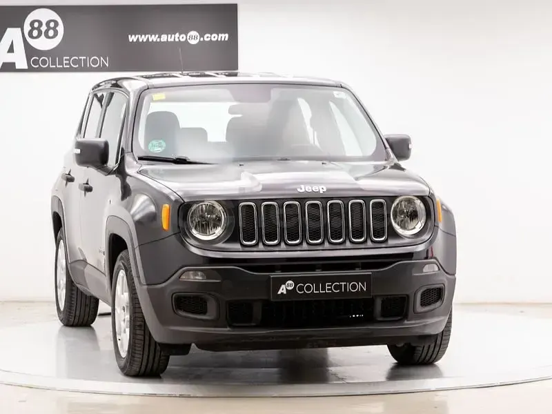 Usado Jeep Renegade Sport 110 CV (80 kW) 2016 Negro SUV