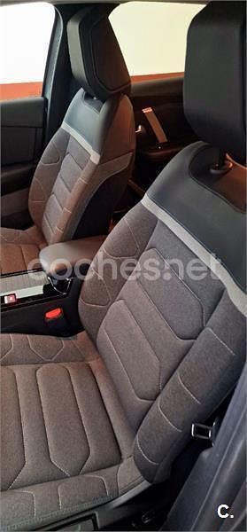 Usado Citroën C4 Feel 130 CV (95 kW) 2023 Gris / plata Berlina