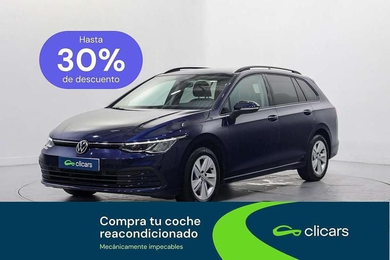 Usado VW Golf VIII Life 116 CV (85 kW) 2021 Azul Familiar