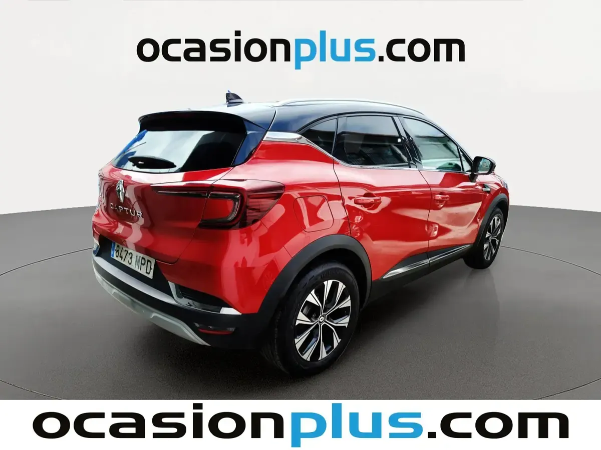 Usado Renault Captur Techno 91 CV (66 kW) 2024 Rojo SUV